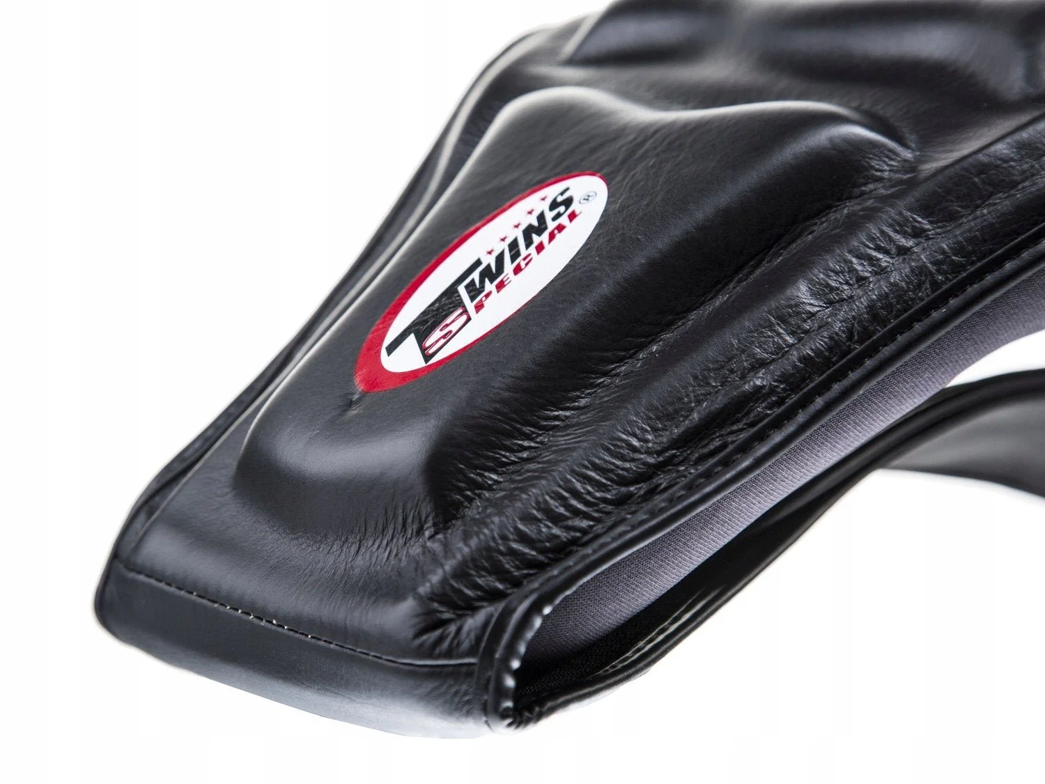 Twins Special BEPL3 BLACK Belly Protector with Velcro closure. Leather - Image 3